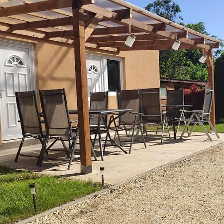 Ferienwohnung Lelle Lelke Apartmanhaz Balatonlelle Exterior foto
