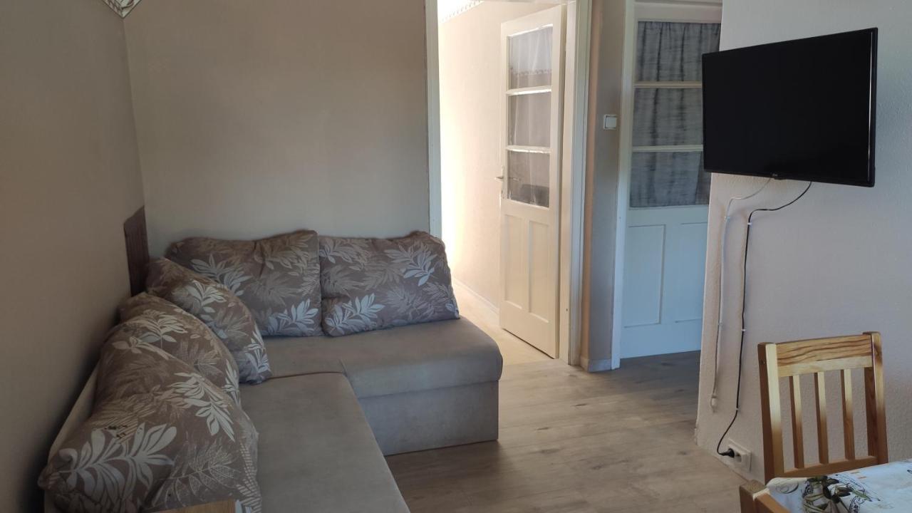 Ferienwohnung Lelle Lelke Apartmanhaz Balatonlelle Exterior foto